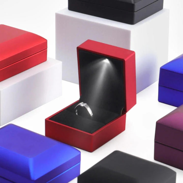 LED Light Jewelry Box – Elegant Ring & Jewelry Display Case