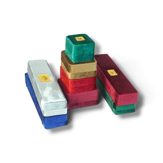 Luxury Velvet Jewelry Box – Elegant Ring & Earring Storage Organizer
